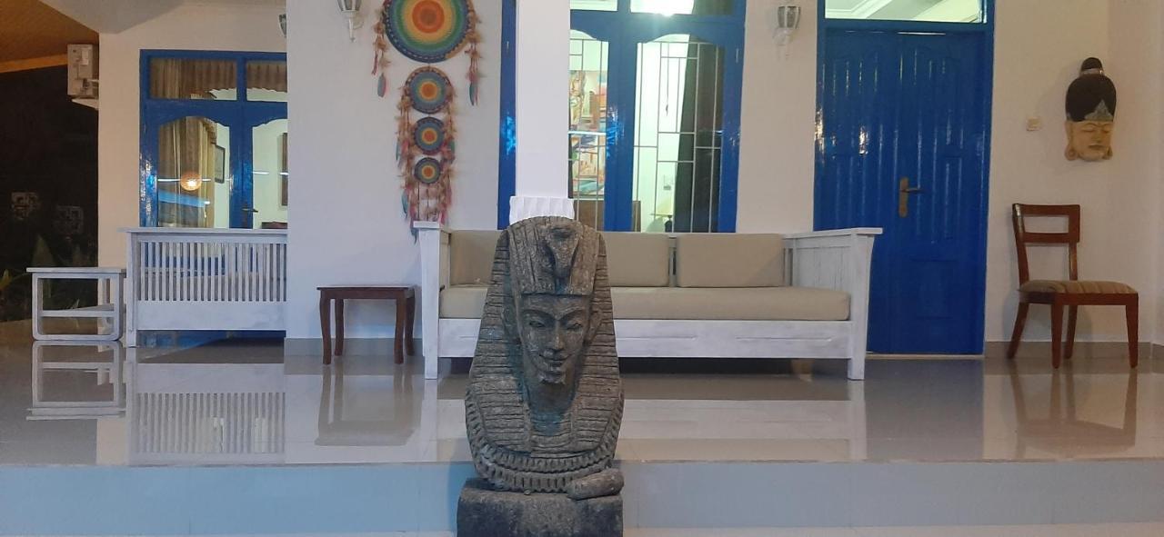 Cantik Villa Lovina Exteriör bild